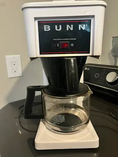 Good condition Bunn 10 cup coffee brewer still working great. Hasn’t been used in a few years, but I...
