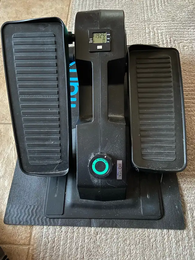 Cubii JR1430665585887825920