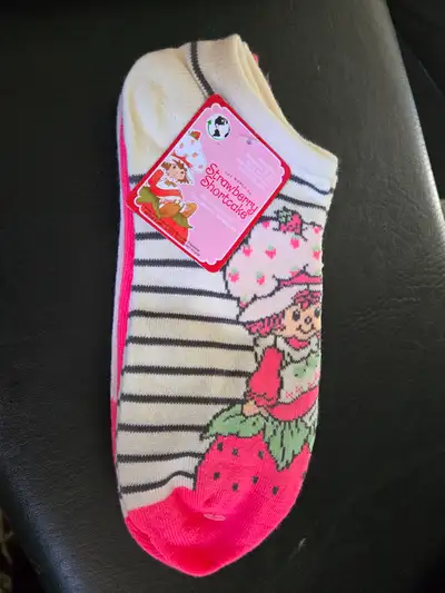 New, "Strawberry Shortcake", No-Show, 3 PR, View more