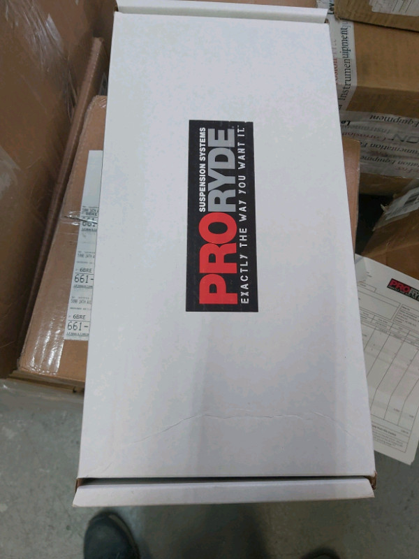 ProRYDE ADJUSTABLE FRONT LIFT LEVELING KIT  74-2560R in Other in City of Toronto - Image 2
