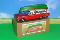 Ford / Country Squire / Vintage