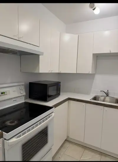 ⸻ Chambres à louer – Tout inclus – 5730 rue de Salaberry, Montréal ✨ Disponible immédiatement ! Parf...