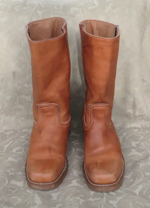 FRYE BROWN LEATHER CAMPUS COWBOY BOOTS WOMEN SIZE 11M MEN 9.5 in Men's Shoes in City of Toronto - Image 5