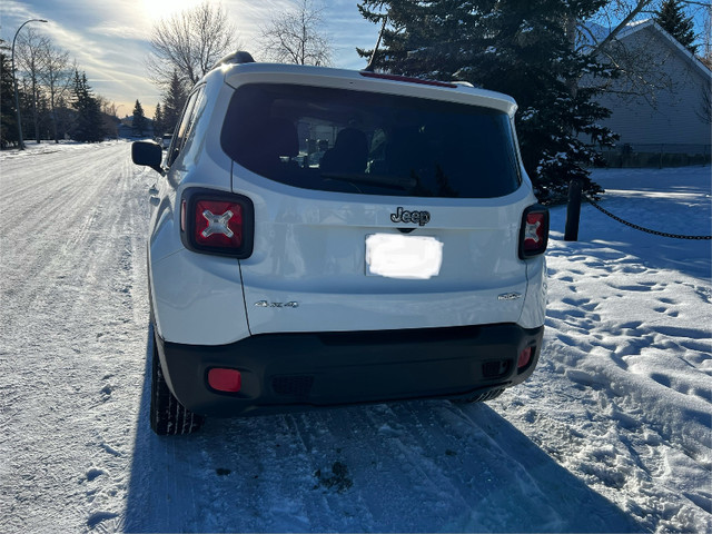 Jeep Renegade 2015 AWD North in Cars & Trucks in Calgary - Image 4