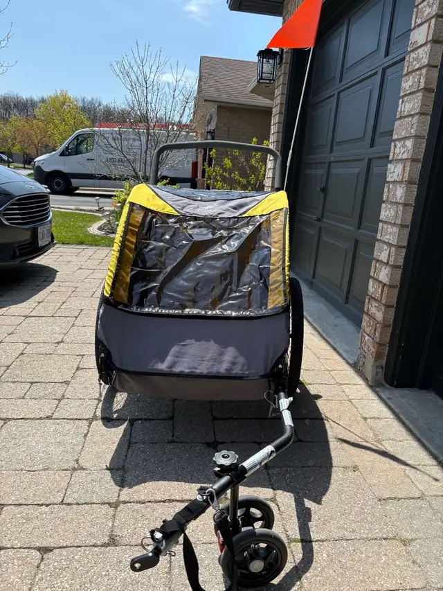 CoPilot Bike Trailer in Kids in Hamilton - Image 6