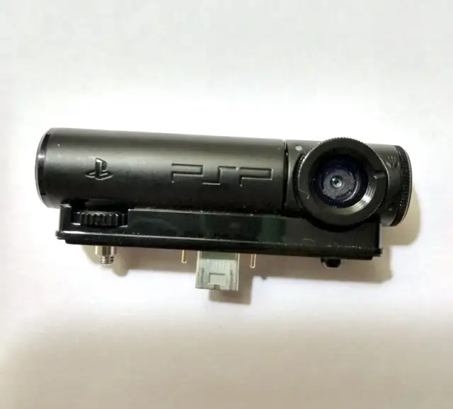 Official Sony PSP 450 Camera - Black Playstation Portable in Sony PSP & Vita in City of Toronto - Image 2