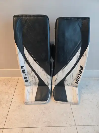 Bauer Hyperlite 2 Goalie Pads - Senior  Medium - 34+, View more