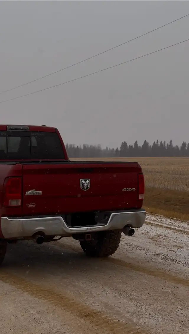 2012 ram 1500433376525791406082