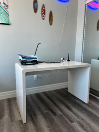 Workstation Desk/Table (White, Gloss finish)