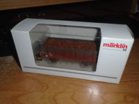 Marklin HO Scale 46040 Wagon with weathering and potato load NEW