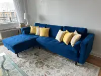 Structube KINSEY Couch with cushions