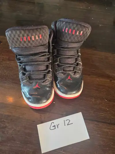Jordan 11, View more