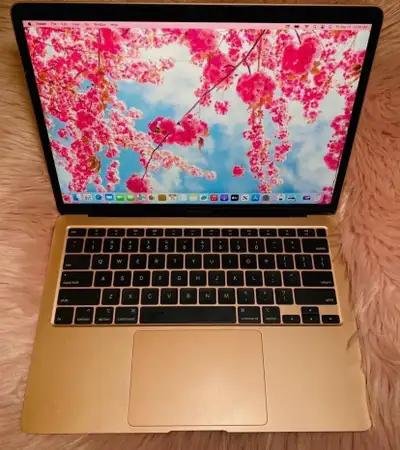 I’m selling my 2020 MacBook Air - excellent condition , View more