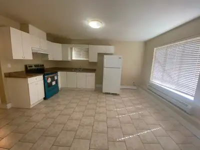 Need rented out ASAP. Bright 2-Bedroom Basement Suite for Rent – Central Surrey / Newton Beautiful a...