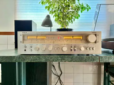 Vintage Hitachi Receiver, View more