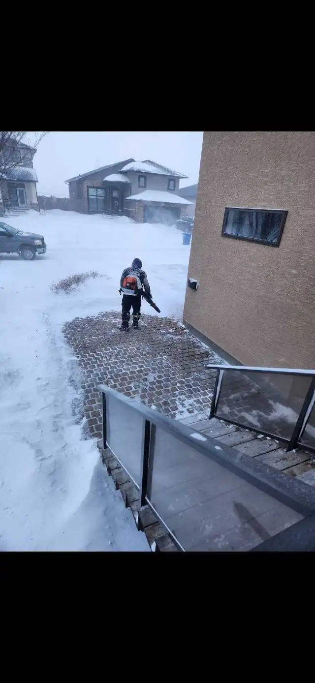 Snow Removal Services - Monthly Contracts Available566074367553064962