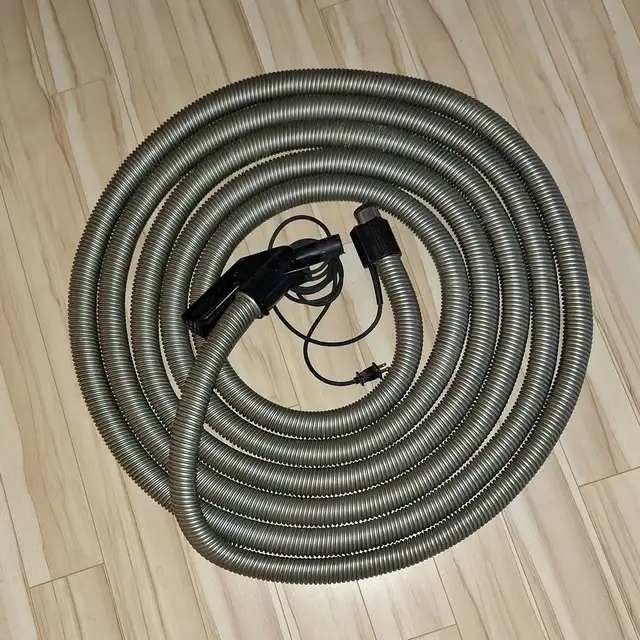 ❄️ Central Vacuum Electric Crushproof Hose❄️ in Vacuums in Edmonton - Image 5