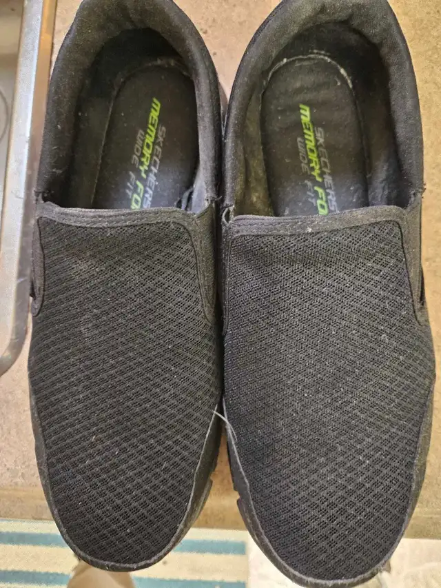 skechers mens shoes in Men's Shoes in Oshawa / Durham Region - Image 3
