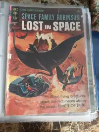 Comic Gold Key Lost in Space No 17 Juillet 1966