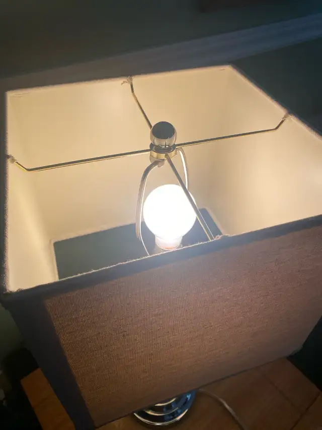 Modern Metal w Wood Look Working Table / Side Lamp - 24” high  in Indoor Lighting & Fans in Oakville / Halton Region - Image 5