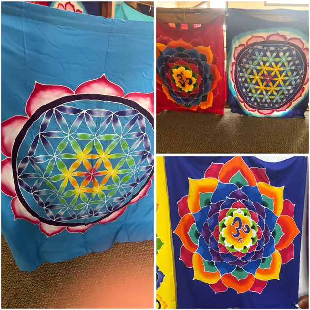 3 foot sq HandPainted batik square Mandala Om navy/red/turq in Home Décor & Accents in North Bay - Image 2