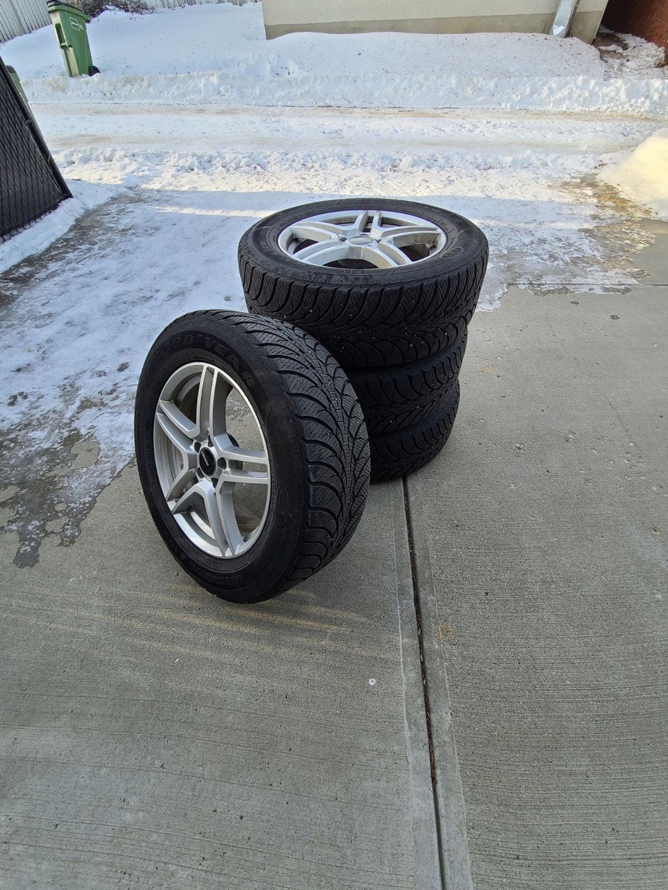 GoodYear UltraGrip Ice winter tires on rims- set of 4 | Tires & Rims ...