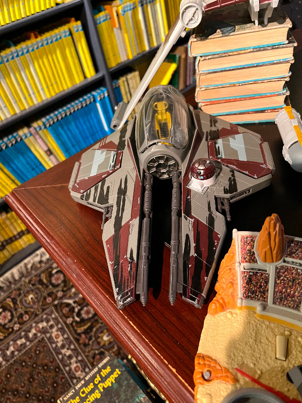 STAR WARS SHIPS!!! in Arts & Collectibles in Kelowna - Image 3