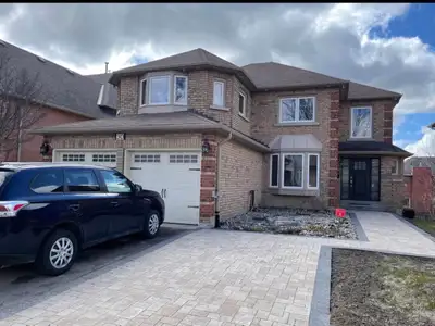 Bright and very clean two bedrooms approximate 1200 sqft W/O apartment for rent in Richmond hill. Ne...