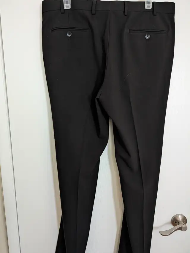 Men's Dress Pants, slim style, 36" waist, 31 - 32" leg / inseam in Men's in Edmonton - Image 9