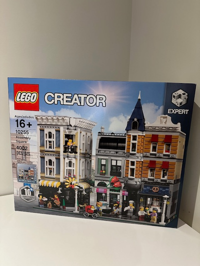 Brand new in box from pet free/smoke free environment $450 Meet up at Markham Woodbine/Major Mac L6C...