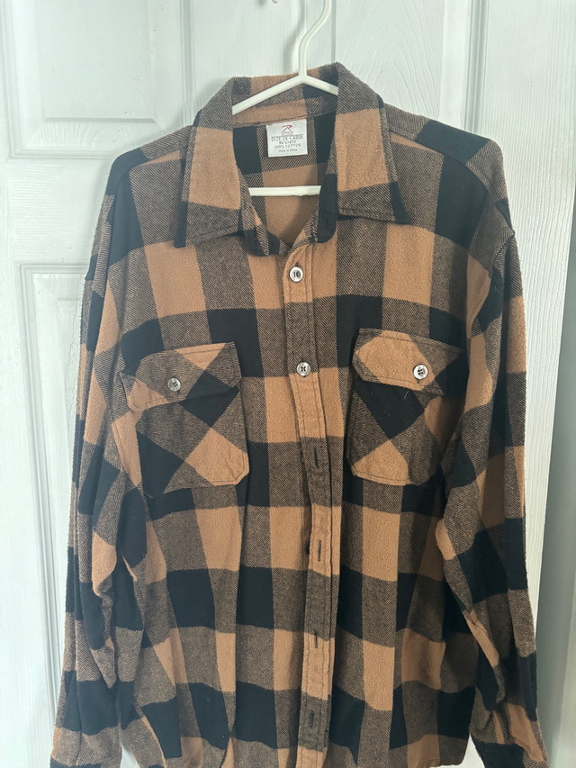 2XL Brown Flannel  in Men's in St. Catharines