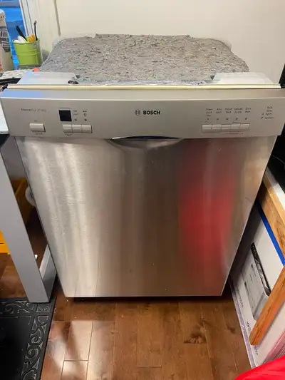 Bosch Dishwasher (24" Built-in), View more