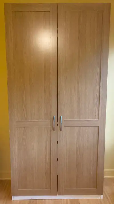 Armoire IKEA PAX portes en effet bois (prix négociable), View more