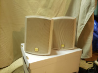 MG Electronics MG-SB-700W Indoor / Outdoor Speaker System