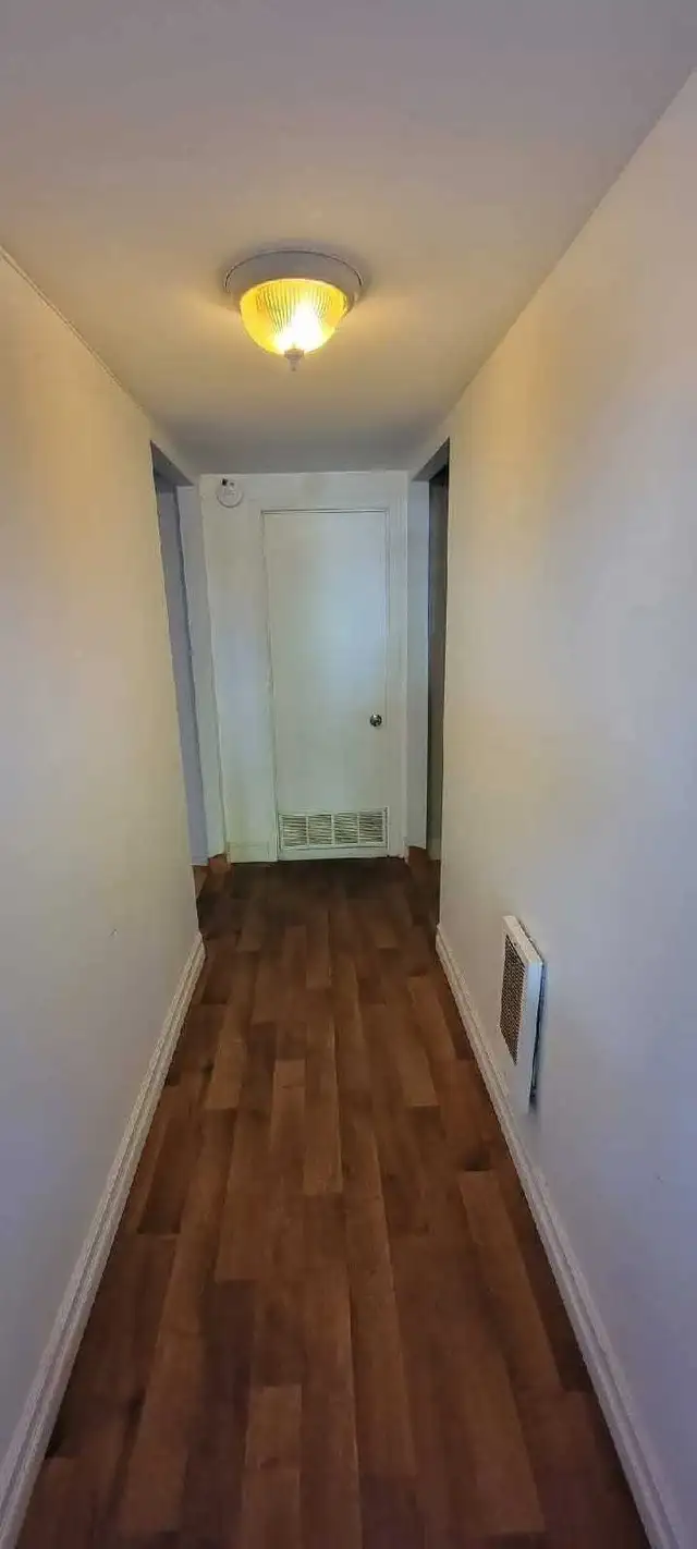 Basement for Rent!! Fully Furnished!! Longueuil!