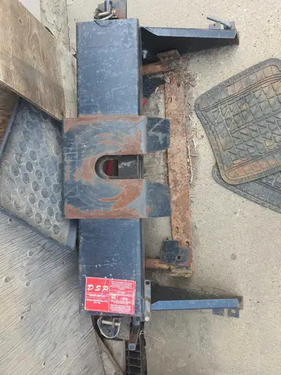 Dsp fifth hitche wheel for sale. $200 pickup only thanks