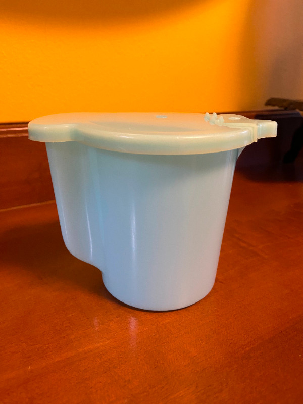 Vintage Light Blue/Turquoise Tupperware Cream Container in Arts & Collectibles in Oshawa / Durham Region
