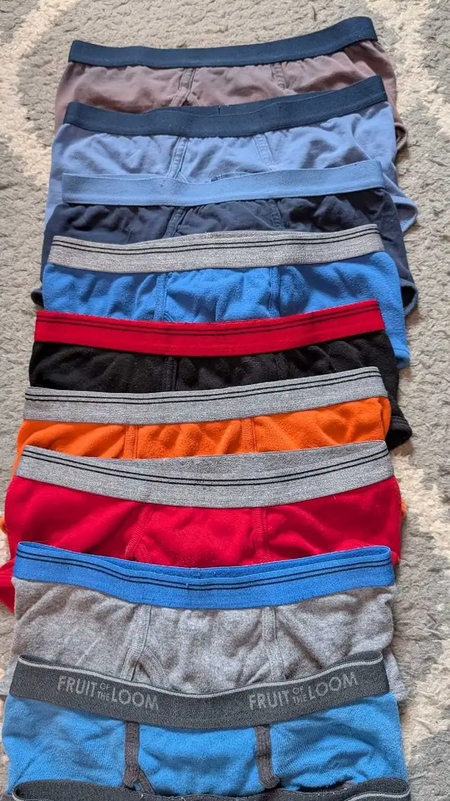 10$ lot 11 paires sous-vêtements/culottes garcon Large(10/12 ans in Kids & Youth in Longueuil / South Shore - Image 4
