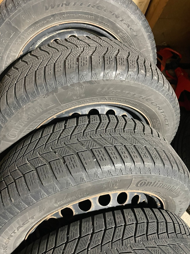 VW Jetta & Golf Continental 195/65R15 Winter Tires on OEM Rims Tires & Rims Markham / York