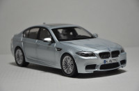 PARAGON 1/18 BMW M5 F10 2012 // autoart gt spirit kyosho norev