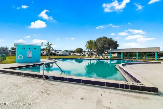 One month in sunny, warm, quiet Florida home in Florida in Canada - Image 7