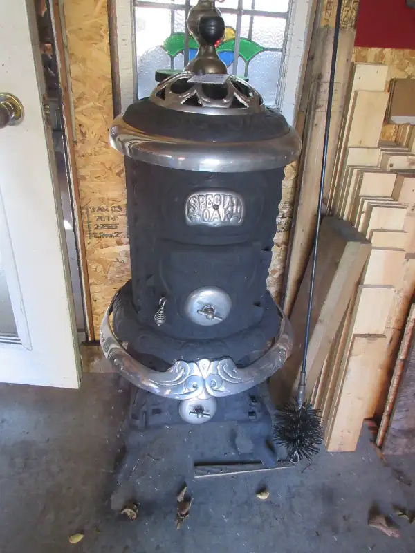 Good Used Wood Stoves / Woodstoves. H. in Fireplace & Firewood in Hamilton - Image 9