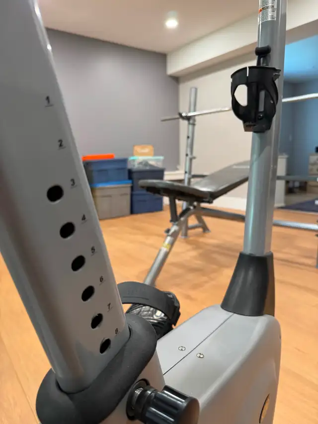 Programmable Exercise Bike in Exercise Equipment in North Shore - Image 8