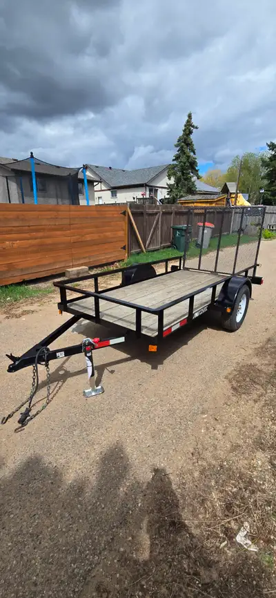 2015 5X10 SWS Flat deck trailer 3500lb axle New Jack 1 Owner