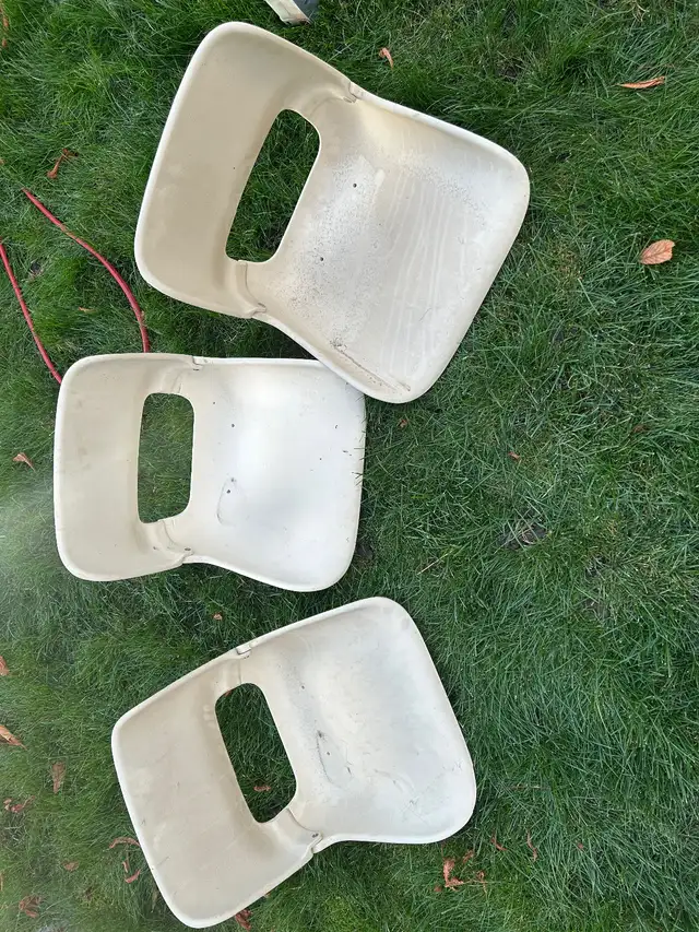 9.5 ft Misty River aluminum boat with motor in Other in Vernon - Image 11