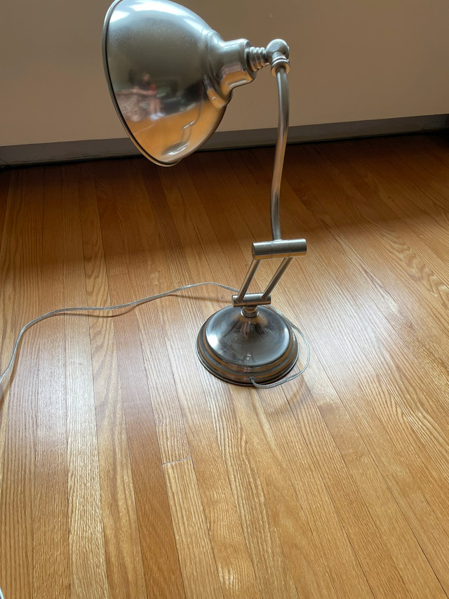 Lamp  in Indoor Lighting & Fans in City of Toronto - Image 2