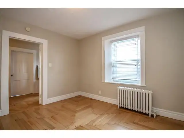 UW Architecture Conestoga respectful student, young professional in Room Rentals & Roommates in Cambridge - Image 7