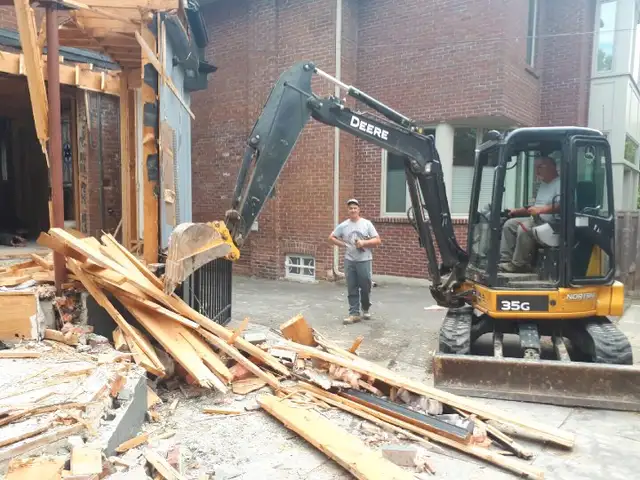 HOME ADDITIONS EXCAVATION MINI EXCAVATORS DEMOLITION CONCRETE in Excavation, Demolition & Waterproofing in Oakville / Halton Region - Image 6