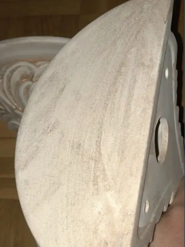 Vintage Italian Pair of Ornate Wall Shelves - Cream/Beige in Other in City of Toronto - Image 3