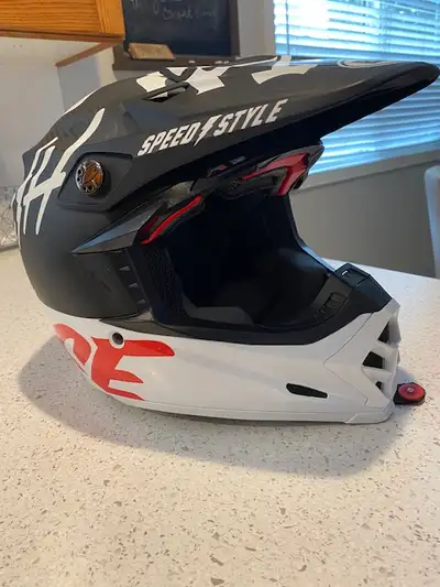 Bell moto 9s flex motocross helmet, View more